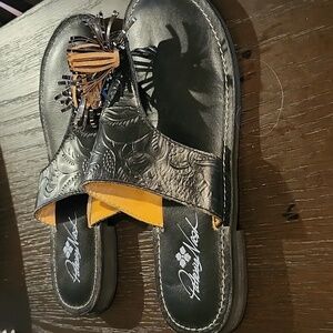 Patricia Nash sandals